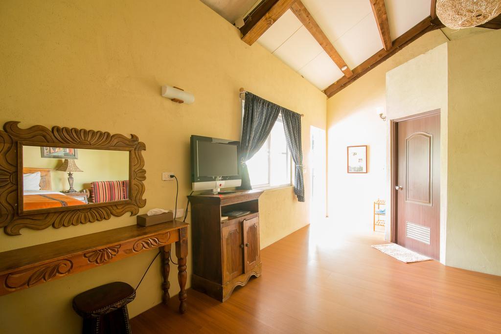 Monet Garden Coffee Farm Apartment Chinan Room photo